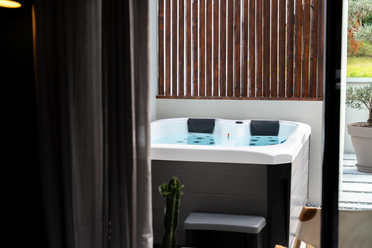 Yanna Lodge, Gite Classe 4 Etoiles Avec Spa Couvert Entierement Arrest Buitenkant foto